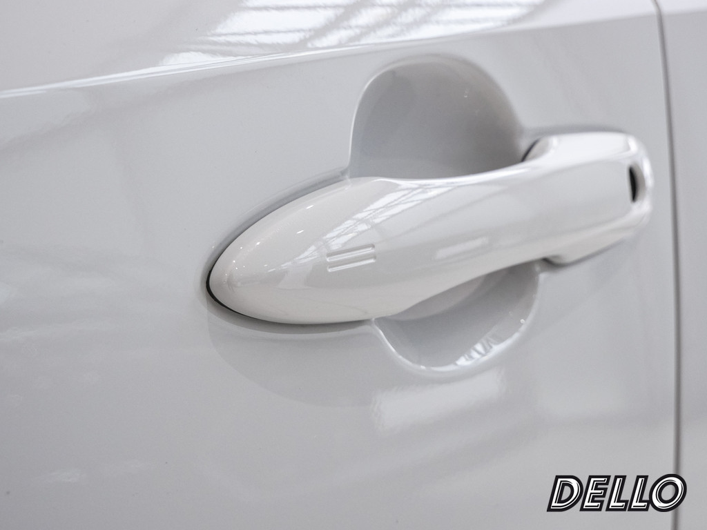 Fahrzeugansicht TOYOTA Corolla Touring Sports 1.8 Hybrid Teamplayer - Bild 2