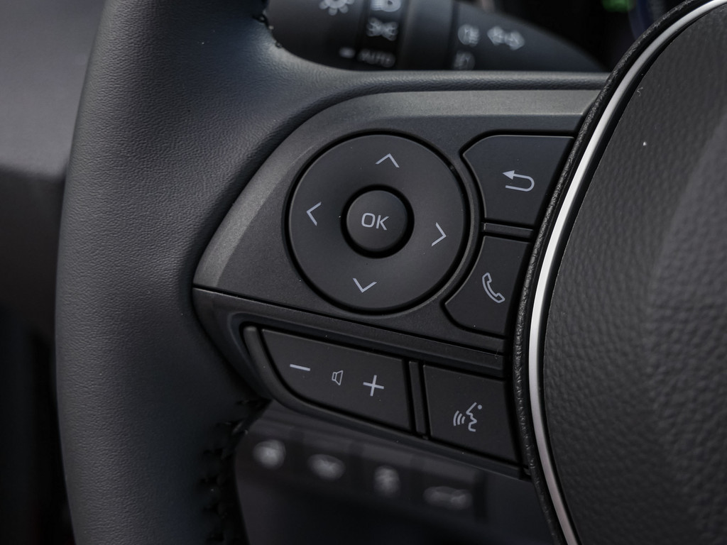 Fahrzeugansicht TOYOTA Corolla Touring Sports 1.8 Hybrid Teamplayer - Bild 30