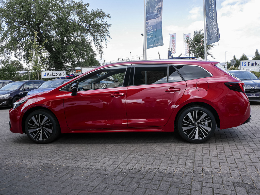 Fahrzeugansicht TOYOTA Corolla Touring Sports 1.8 Hybrid Teamplayer - Bild 39