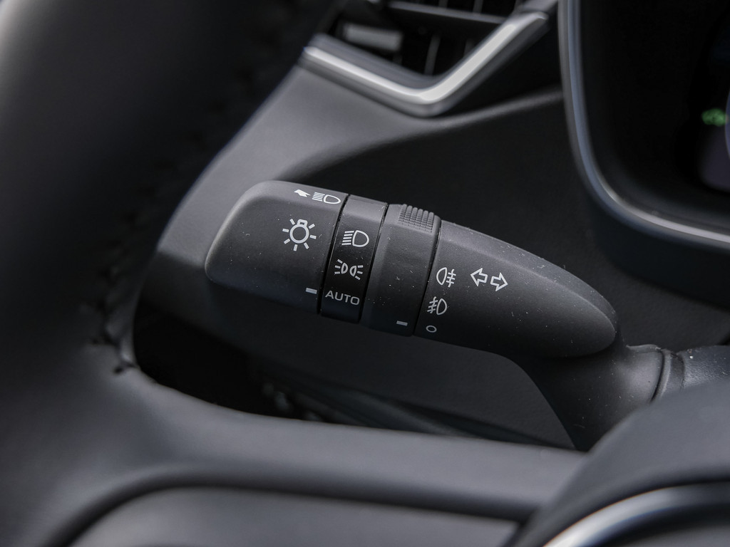 Fahrzeugansicht TOYOTA Corolla Touring Sports 1.8 Hybrid Teamplayer - Bild 20