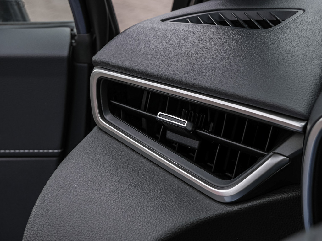 Fahrzeugansicht TOYOTA Corolla Touring Sports 1.8 Hybrid Teamplayer - Bild 26