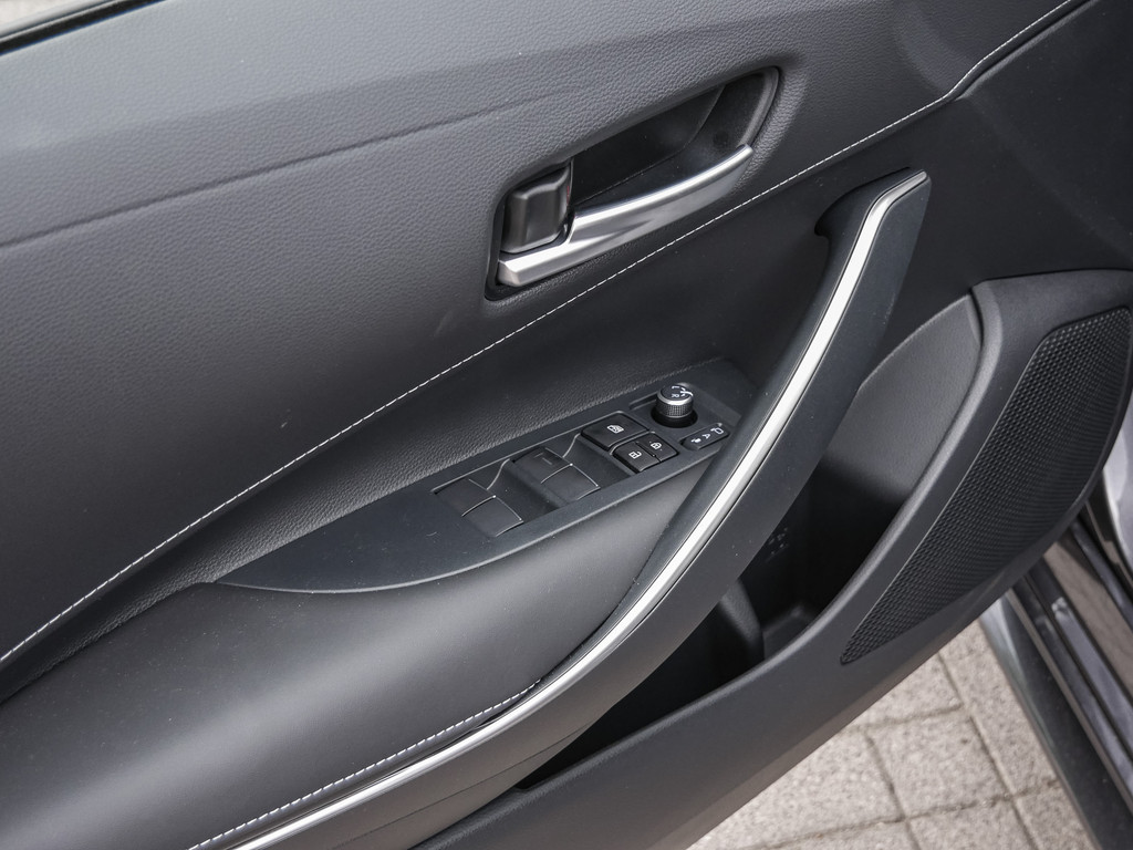 Fahrzeugansicht TOYOTA Corolla Touring Sports 1.8 Hybrid Teamplayer - Bild 29