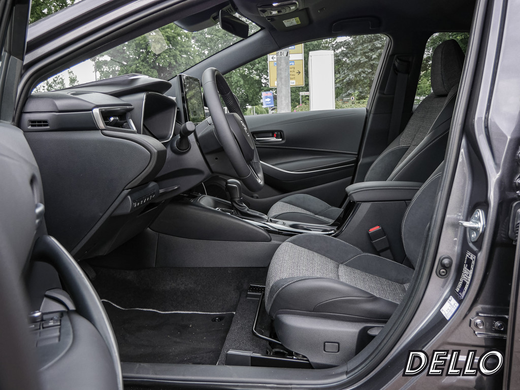 Fahrzeugansicht TOYOTA Corolla TS 1.8 Hybrid Teamplayer - Bild 7