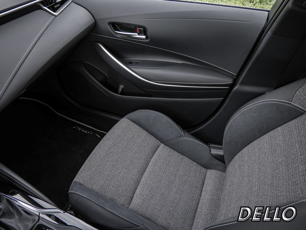 Fahrzeugansicht TOYOTA Corolla Touring Sports 1.8 Hybrid Teamplayer - Bild 17