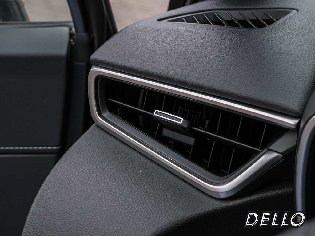 Fahrzeugansicht TOYOTA Corolla Touring Sports 1.8 Hybrid Teamplayer - Bild 26