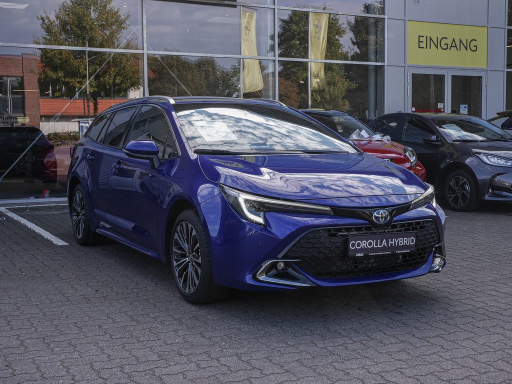 Fahrzeugansicht TOYOTA Corolla TS 2.0 Hybrid Teamplayer - Bild 23