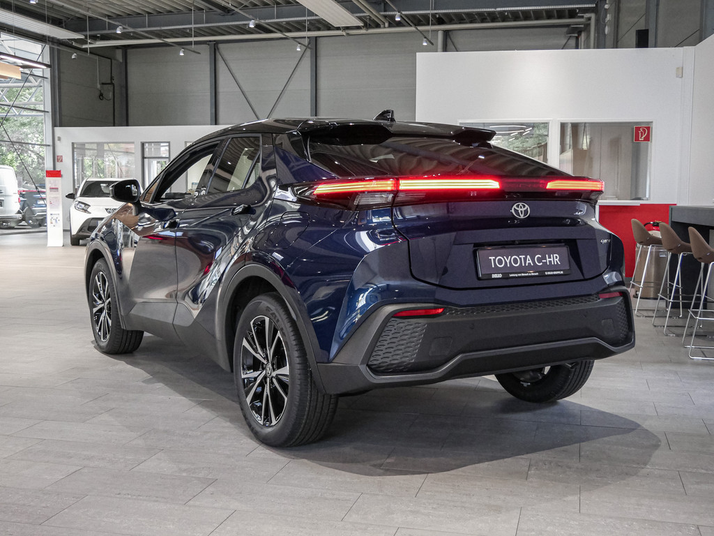 Fahrzeugansicht TOYOTA C-HR 2.0 Hybrid Teamplayer - Bild 35