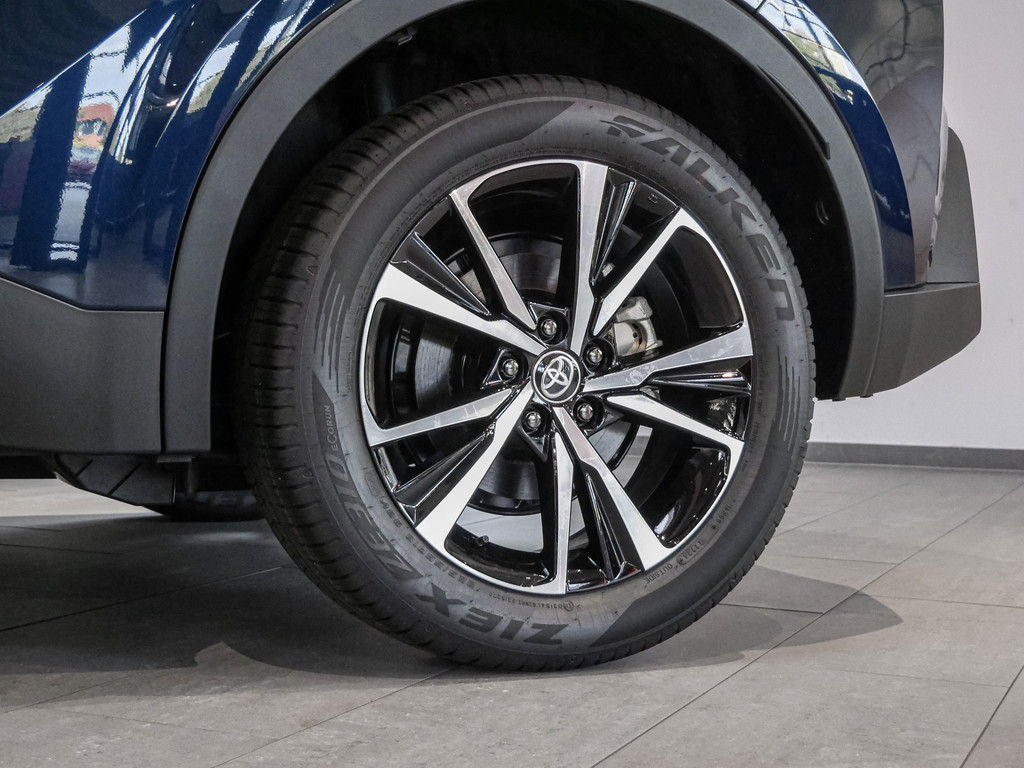 Fahrzeugansicht TOYOTA C-HR 2.0 Hybrid Teamplayer - Bild 37