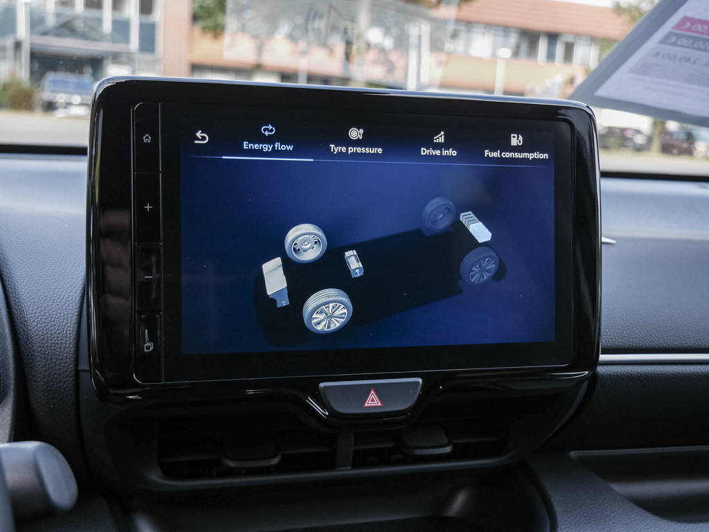 Fahrzeugansicht TOYOTA Yaris 1.5 Hybrid Teamplayer - Bild 14
