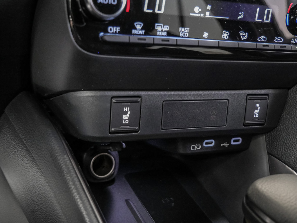 Fahrzeugansicht TOYOTA Yaris 1.5 Hybrid GR Sport - Bild 17