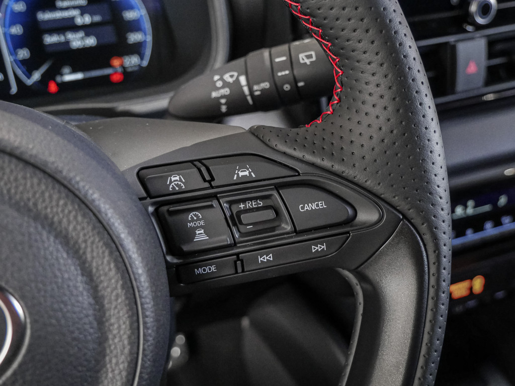 Fahrzeugansicht TOYOTA Yaris 1.5 Hybrid GR Sport - Bild 28