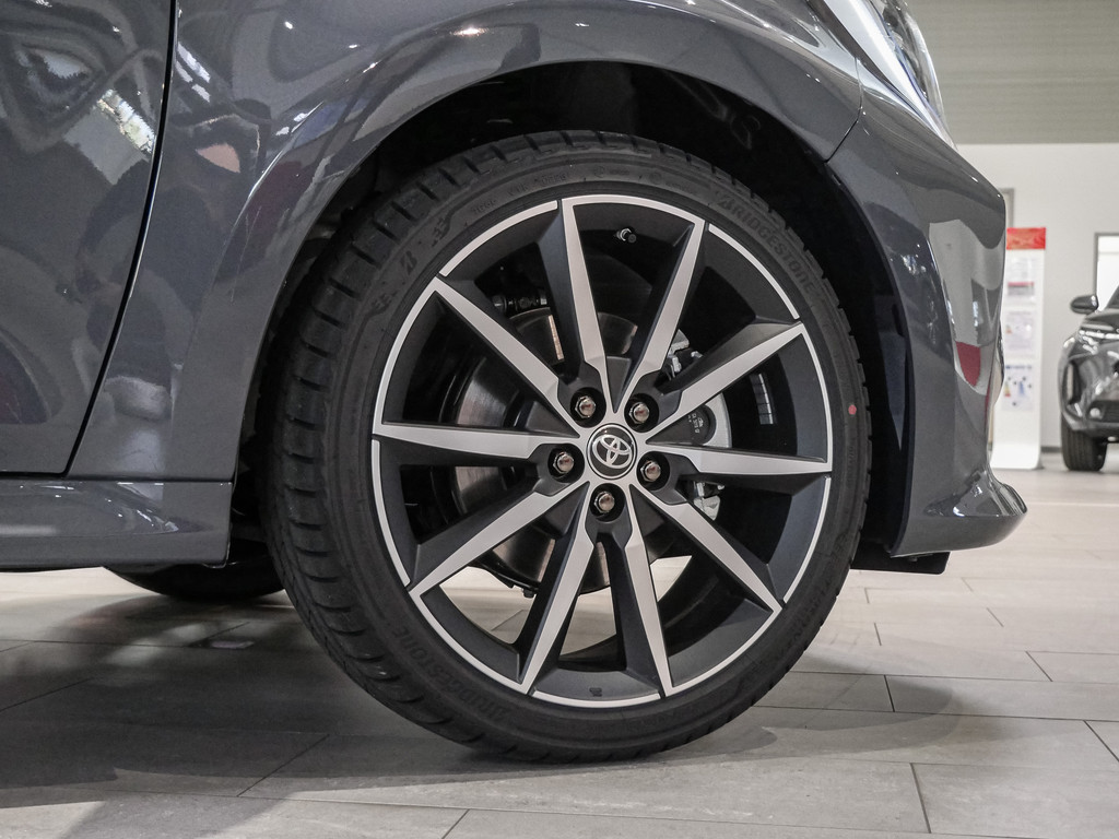 Fahrzeugansicht TOYOTA Yaris 1.5 Hybrid GR Sport - Bild 41