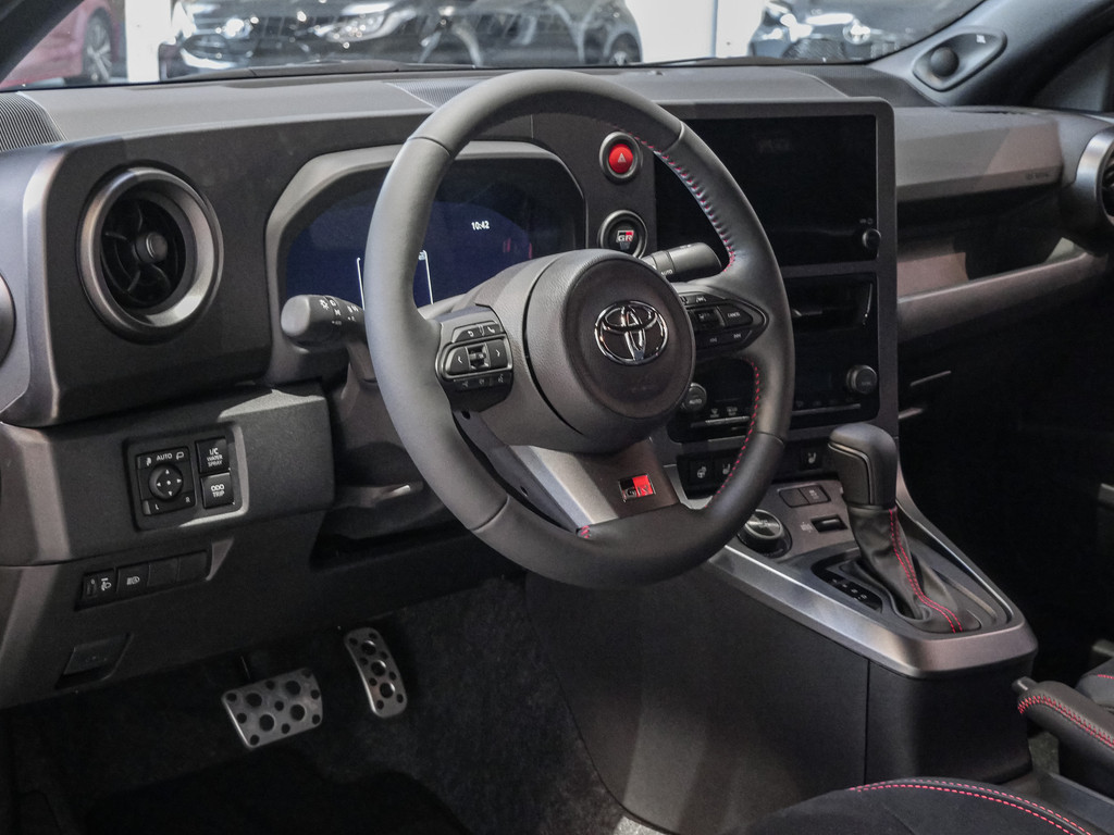 Fahrzeugansicht TOYOTA Yaris GR - Bild 33