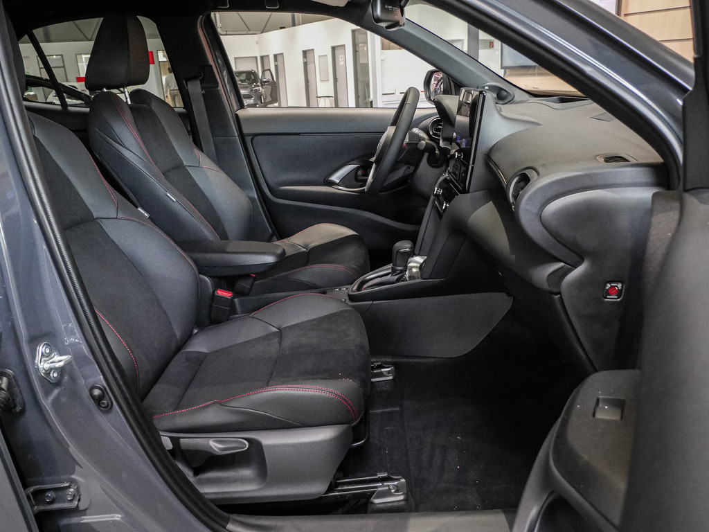 Fahrzeugansicht TOYOTA Yaris Cross 1.5 Hybrid GR Sport - Bild 3