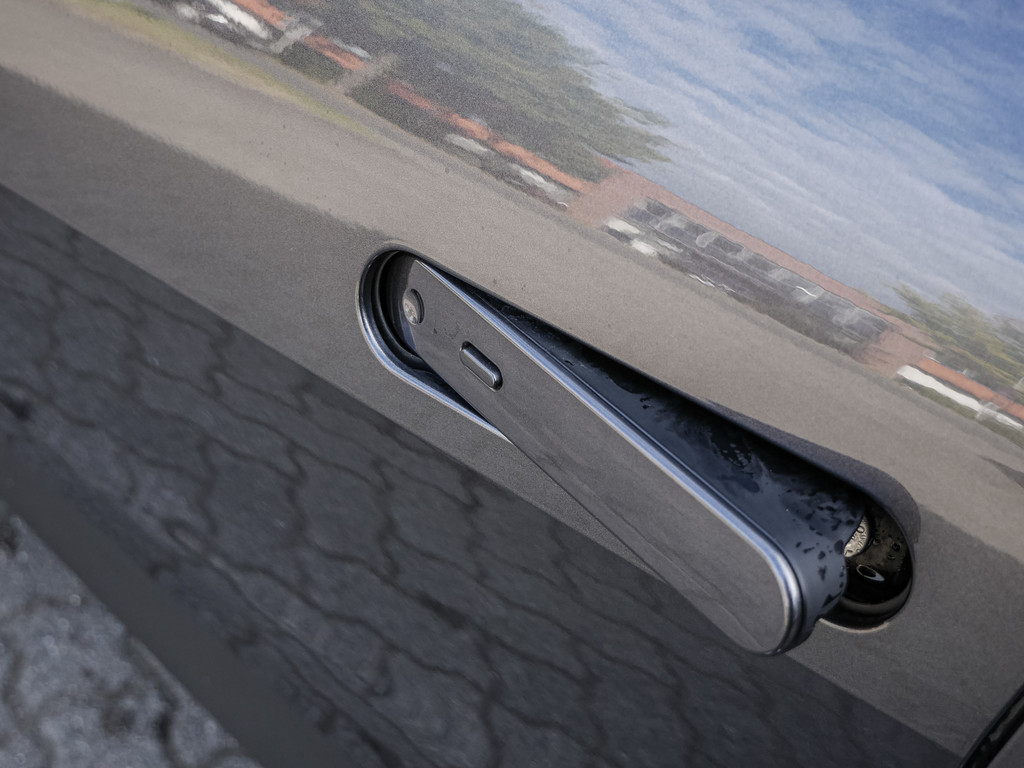 Fahrzeugansicht TOYOTA C-HR 1.8 Hybrid Teamplayer - Bild 2