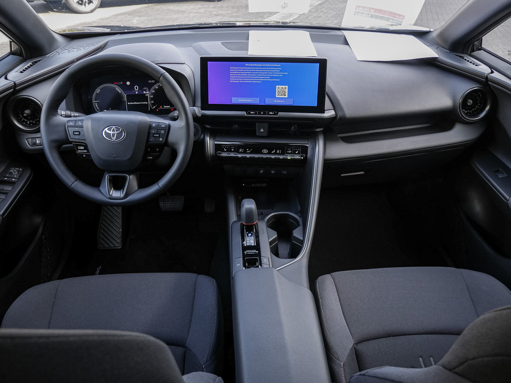 Fahrzeugansicht TOYOTA C-HR 1.8 Hybrid Teamplayer - Bild 7