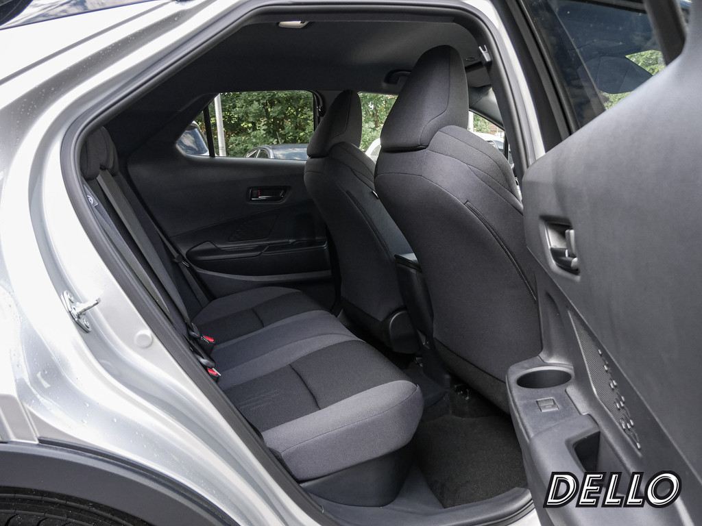 Fahrzeugansicht TOYOTA C-HR 2.0 Plug-In Hybrid Teamplayer - Bild 6