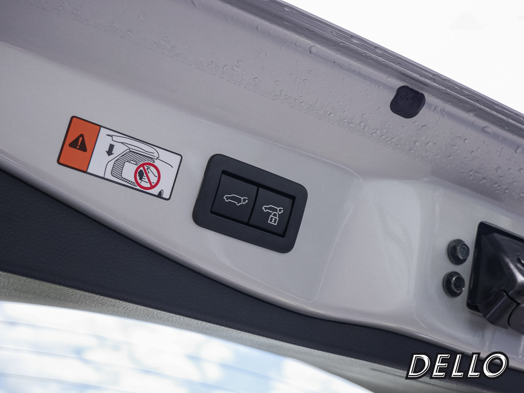 Fahrzeugansicht TOYOTA C-HR 2.0 Plug-In Hybrid Teamplayer - Bild 13