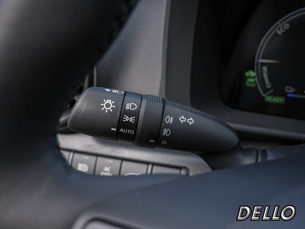 Fahrzeugansicht TOYOTA C-HR 2.0 Plug-In Hybrid Teamplayer - Bild 26