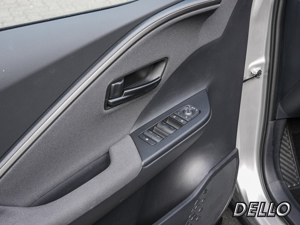 Fahrzeugansicht TOYOTA C-HR 2.0 Plug-In Hybrid Teamplayer - Bild 35