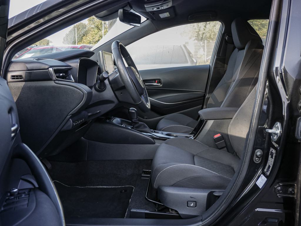 Fahrzeugansicht TOYOTA Corolla Touring Sports 1.8 Hybrid Team D - Bild 4
