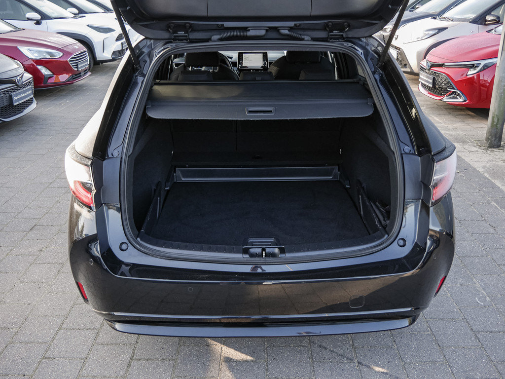 Fahrzeugansicht TOYOTA Corolla Touring Sports 1.8 Hybrid Team D - Bild 10