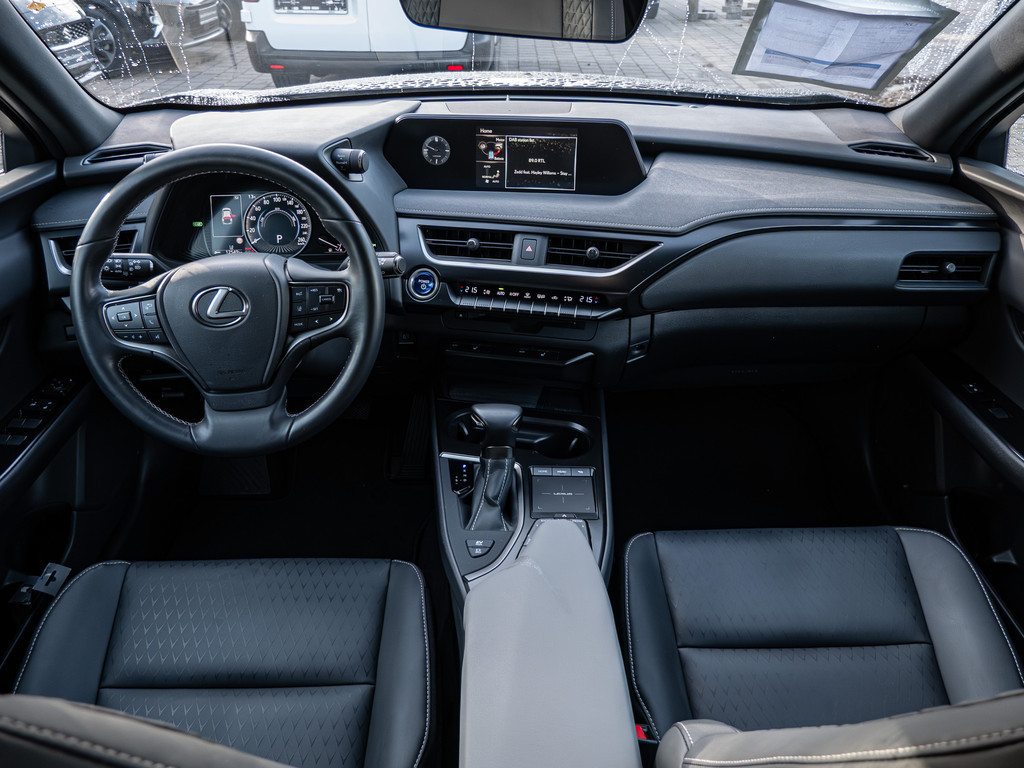Fahrzeugansicht LEXUS UX 250 h Style+ - Bild 5
