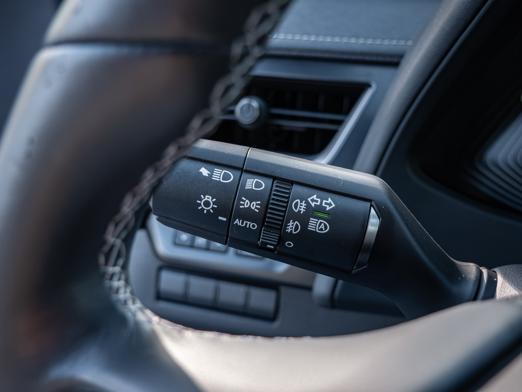 Fahrzeugansicht LEXUS UX 250 h Style+ - Bild 25