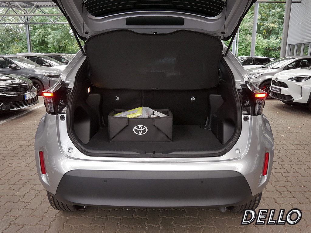 Fahrzeugansicht TOYOTA Yaris Cross 1.5 Hybrid Teamplayer - Bild 9