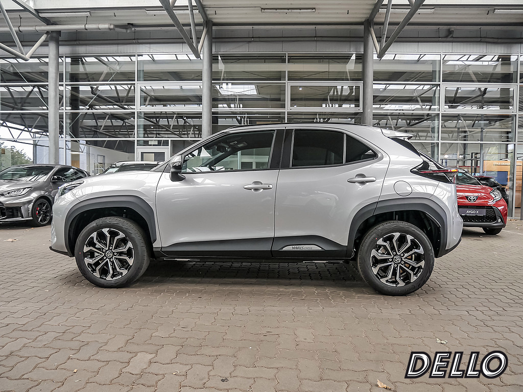 Fahrzeugansicht TOYOTA Yaris Cross 1.5 Hybrid Teamplayer - Bild 42