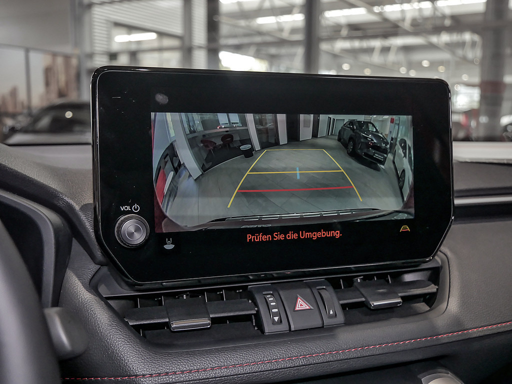 Fahrzeugansicht TOYOTA RAV4 2.5 Plug-in Hybrid 4x4 Teamplayer - Bild 17