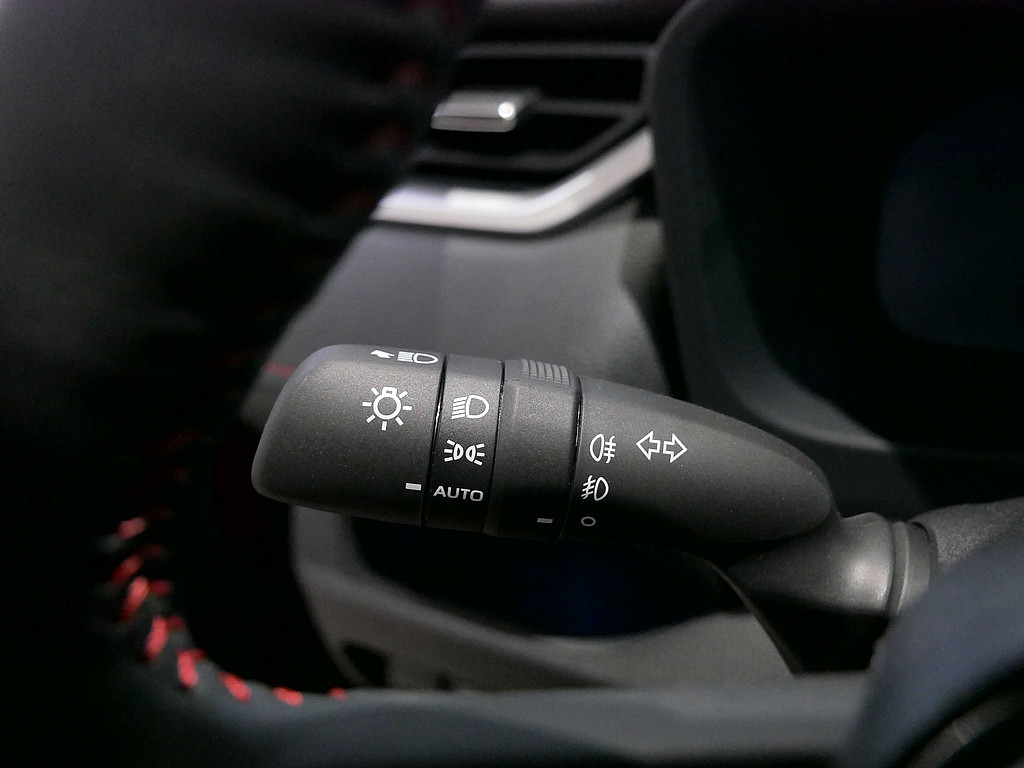 Fahrzeugansicht TOYOTA RAV4 2.5 Plug-in Hybrid 4x4 Teamplayer - Bild 25