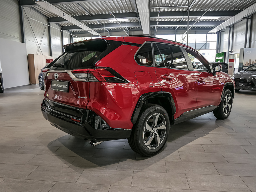 Fahrzeugansicht TOYOTA RAV4 2.5 Plug-in Hybrid 4x4 Teamplayer - Bild 34