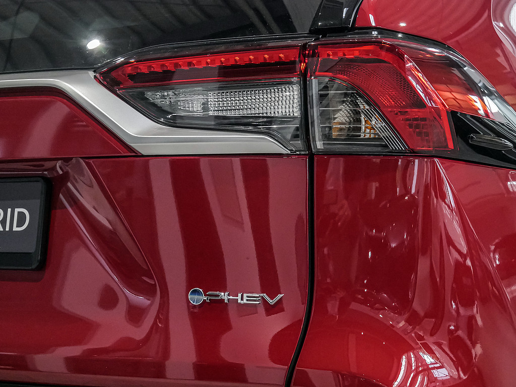 Fahrzeugansicht TOYOTA RAV4 2.5 Plug-in Hybrid 4x4 Teamplayer - Bild 43