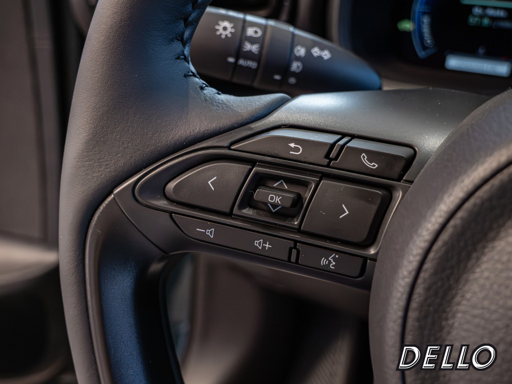 Fahrzeugansicht TOYOTA Yaris Cross 1.5 Hybrid FWD Style Plus - Bild 30