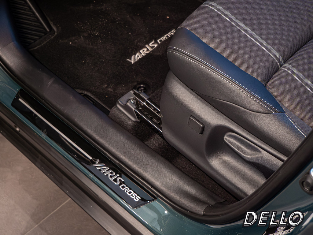 Fahrzeugansicht TOYOTA Yaris Cross 1.5 Hybrid FWD Style Plus - Bild 36