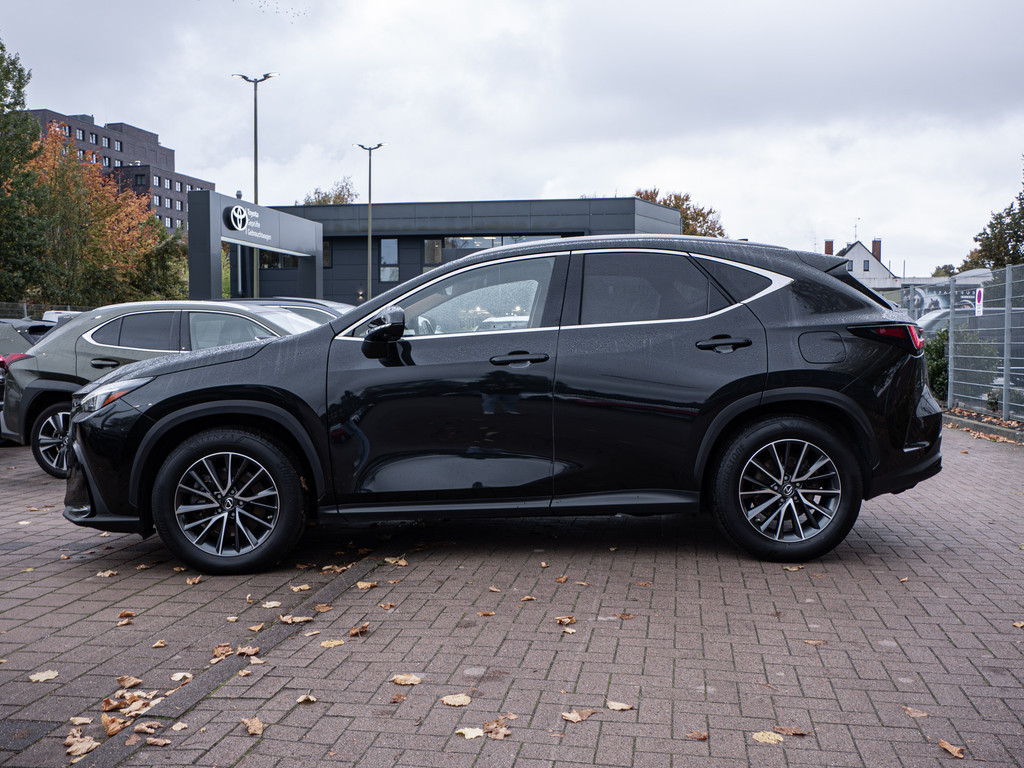 Fahrzeugansicht LEXUS NX 450h + Executive - Bild 39