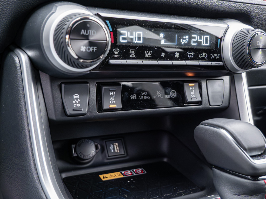 Fahrzeugansicht TOYOTA RAV4 2.5 Plug-in Hybrid 4x4 Teamplayer - Bild 19