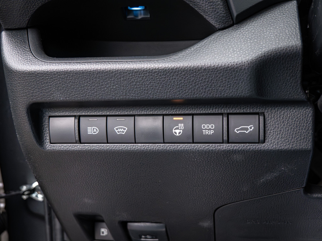Fahrzeugansicht TOYOTA RAV4 2.5 Plug-in Hybrid 4x4 Teamplayer - Bild 36