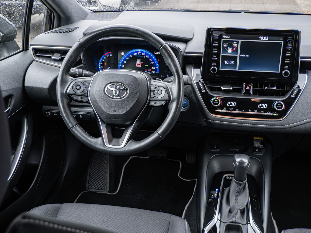Fahrzeugansicht TOYOTA Corolla Touring Sports 2.0 Hybrid Team Deutschland - Bild 7