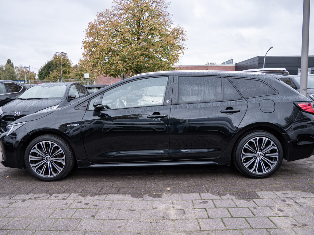 Fahrzeugansicht TOYOTA Corolla Touring Sports 2.0 Hybrid Team Deutschland - Bild 40