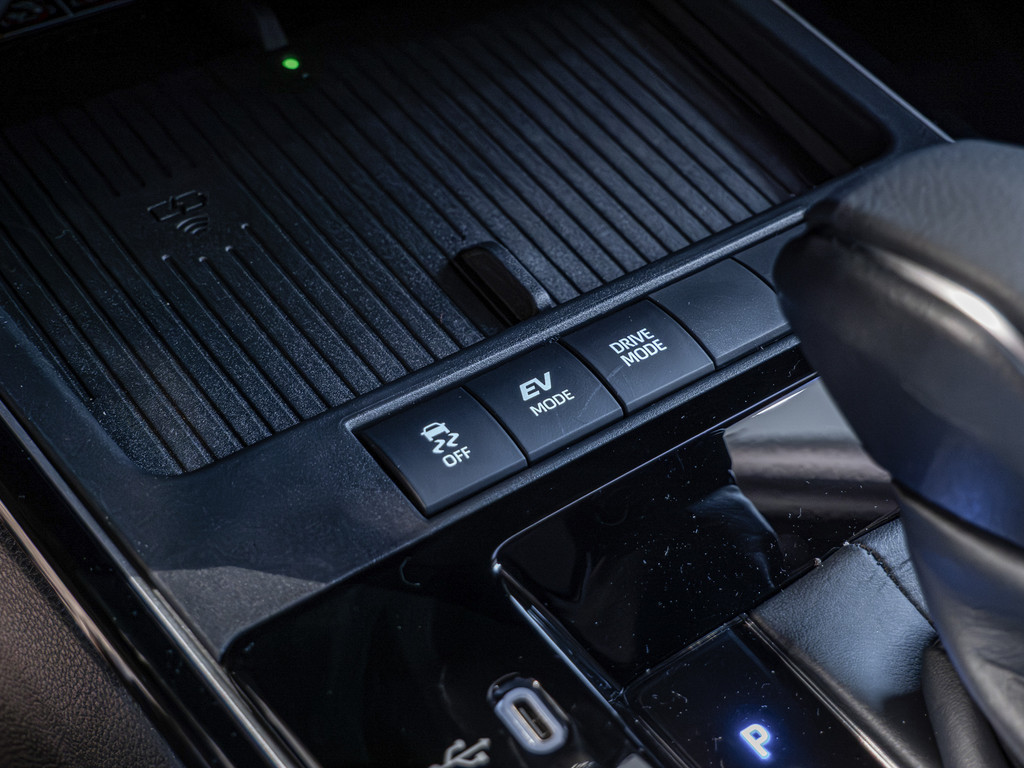 Fahrzeugansicht TOYOTA Corolla Cross 2.0 Hybrid Teamplayer - Bild 16