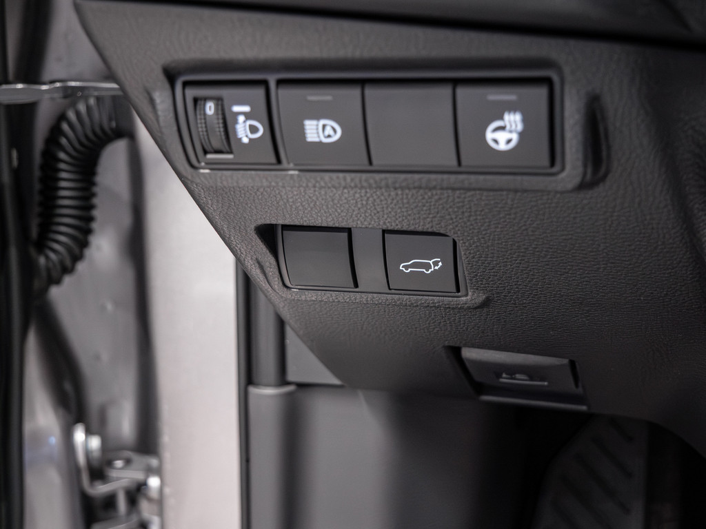 Fahrzeugansicht TOYOTA Corolla Cross 2.0 Hybrid Teamplayer - Bild 30