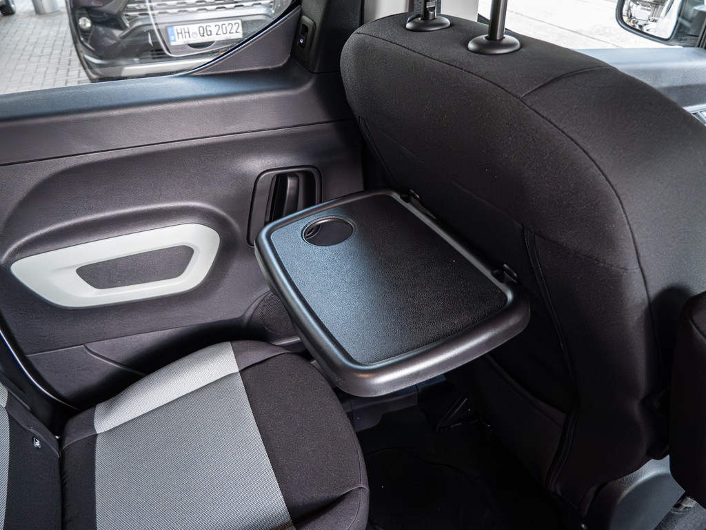 Fahrzeugansicht CITROEN Berlingo 1.5 Blue HDI Shine XL - Bild 5