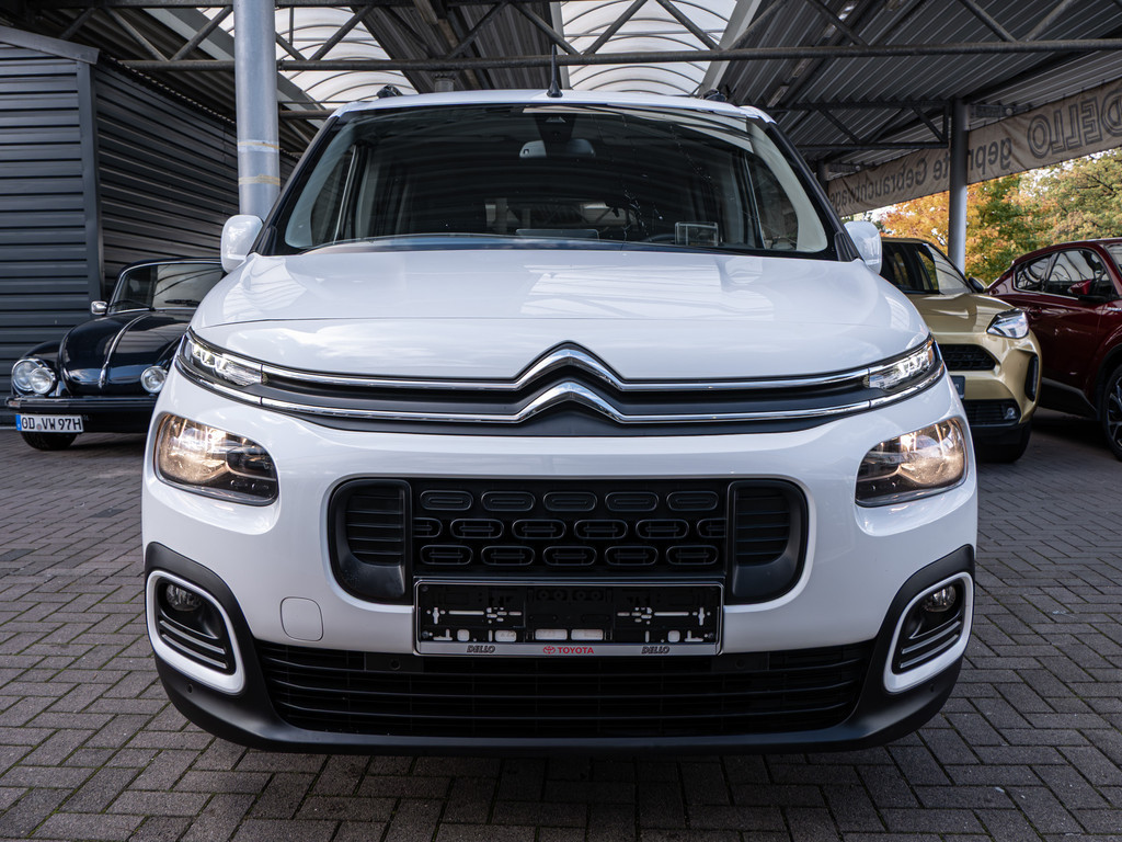 Fahrzeugansicht CITROEN Berlingo 1.5 Blue HDI Shine XL - Bild 12