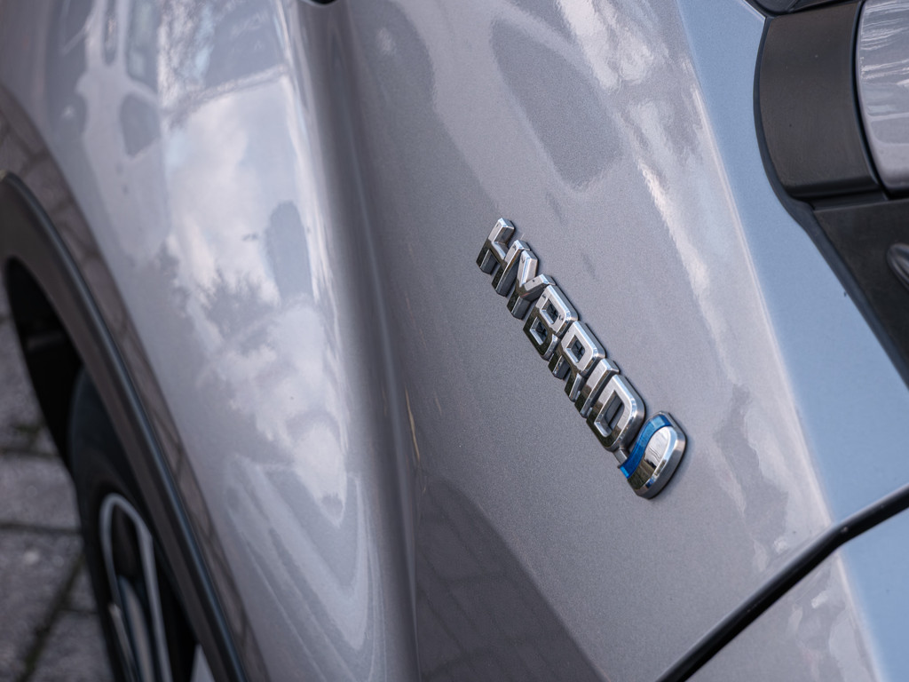 Fahrzeugansicht TOYOTA C-HR 1.8 Hybrid Team D - Bild 6