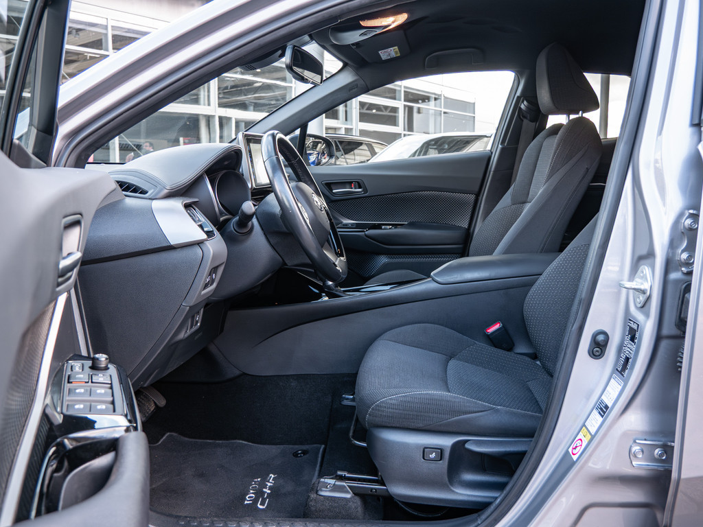 Fahrzeugansicht TOYOTA C-HR 1.8 Hybrid Team D - Bild 7