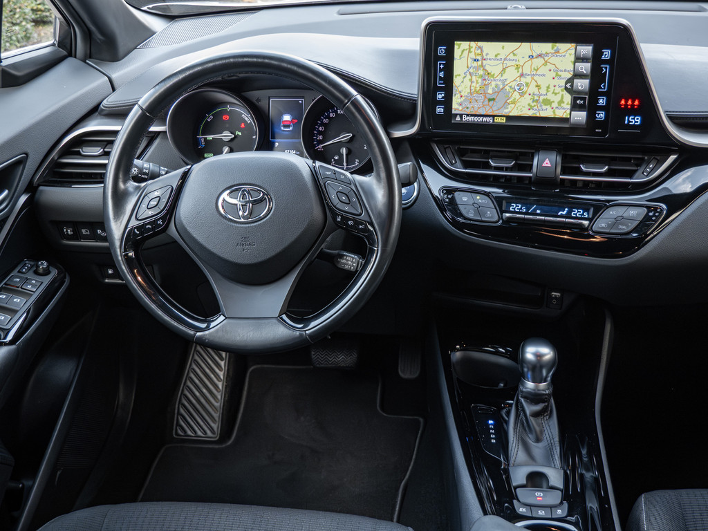 Fahrzeugansicht TOYOTA C-HR 1.8 Hybrid Team D - Bild 13