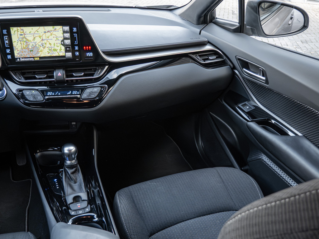 Fahrzeugansicht TOYOTA C-HR 1.8 Hybrid Team D - Bild 14