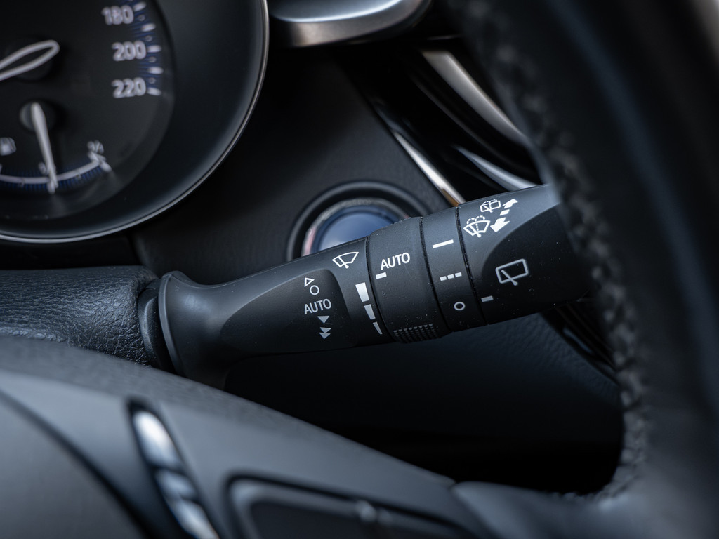 Fahrzeugansicht TOYOTA C-HR 1.8 Hybrid Team D - Bild 28